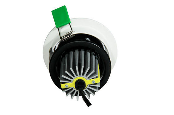 24° 9Watt 760LM Indoor Dimmable LED Down Lights For Commercial Lighting