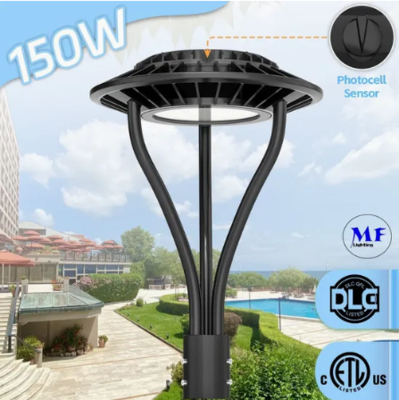 Lampu Taman LED yang Dapat Disesuaikan Anti-Kelembaban IP65 150W Tahan Air 140lm/W Hitam Peri Halaman Rumput Tiang Atas
